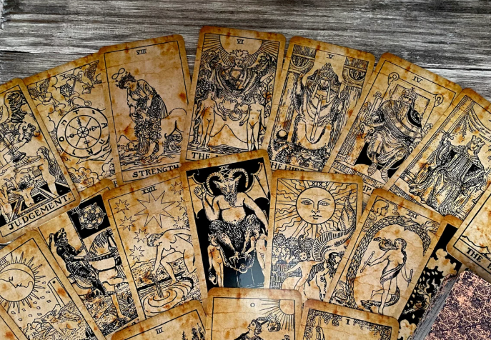 Book A Tarot Reading (pre-recorded)